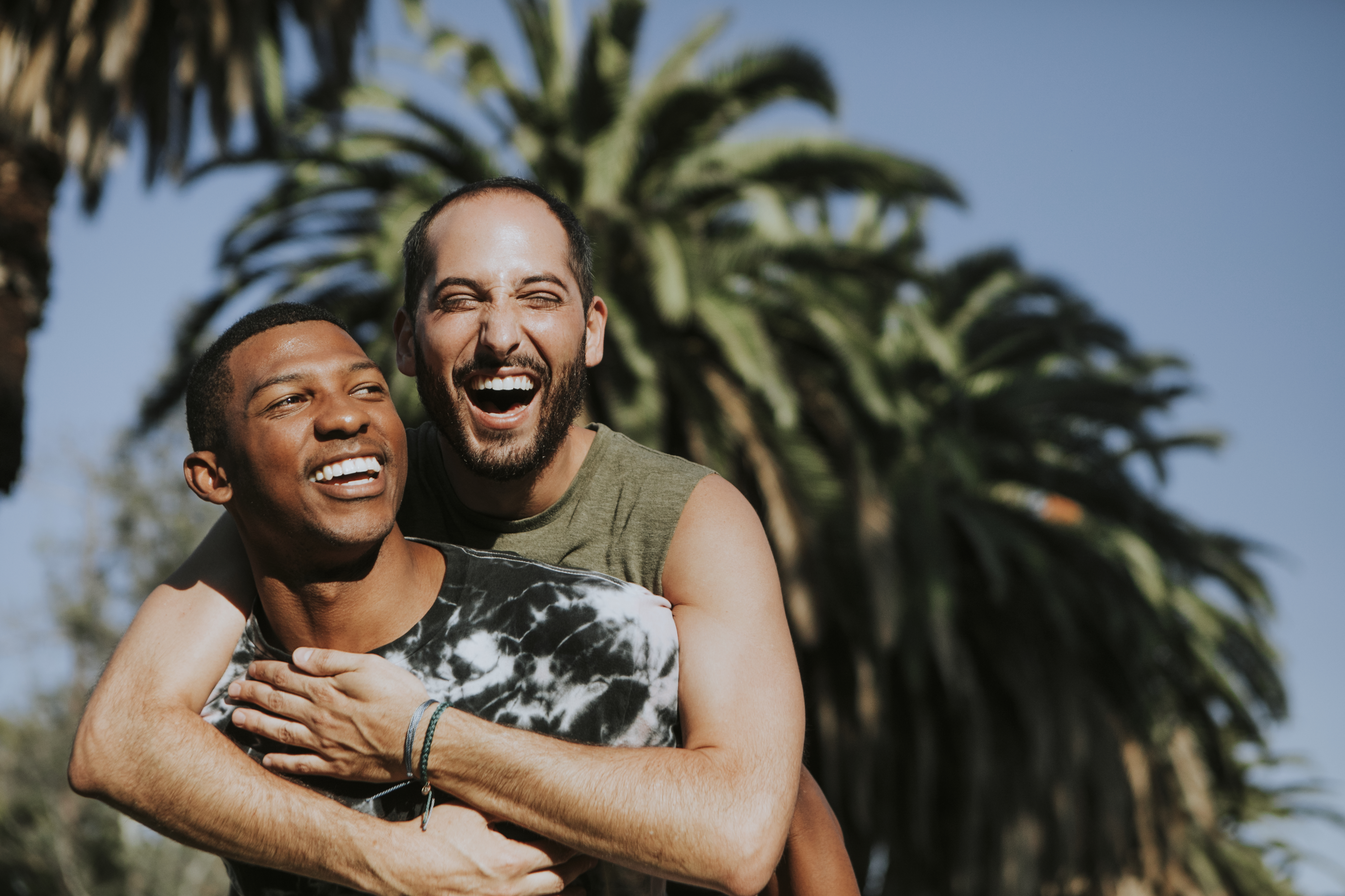 Día del Orgullo LGBT: Historia, Celebraciones y Productos de Apoyo